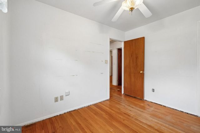 7302 POWHATAN ST, Lanham, MD 20706