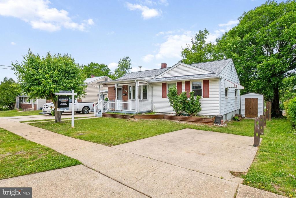7302 POWHATAN ST, Lanham, MD 20706