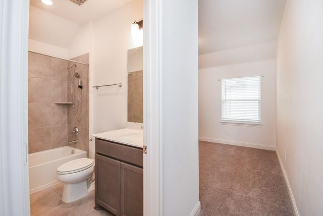 9406 Water Breeze Court, Missouri City, TX 77459