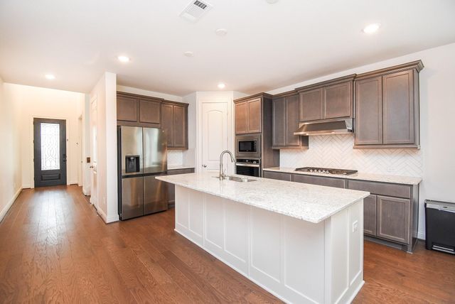9406 Water Breeze Court, Missouri City, TX 77459