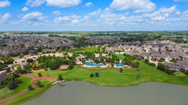 9406 Water Breeze Court, Missouri City, TX 77459