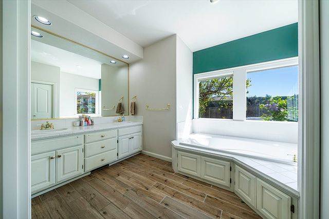 2840 Wilkshire Drive, Medford, OR 97504