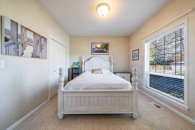 2840 Wilkshire Drive, Medford, OR 97504