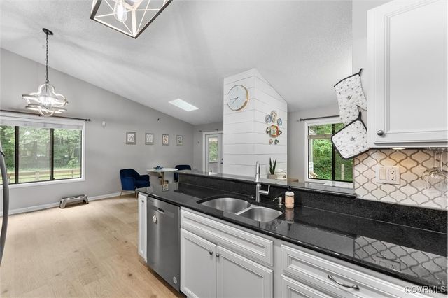 14101 Spreading Oak Ct, Chesterfield, VA 23112