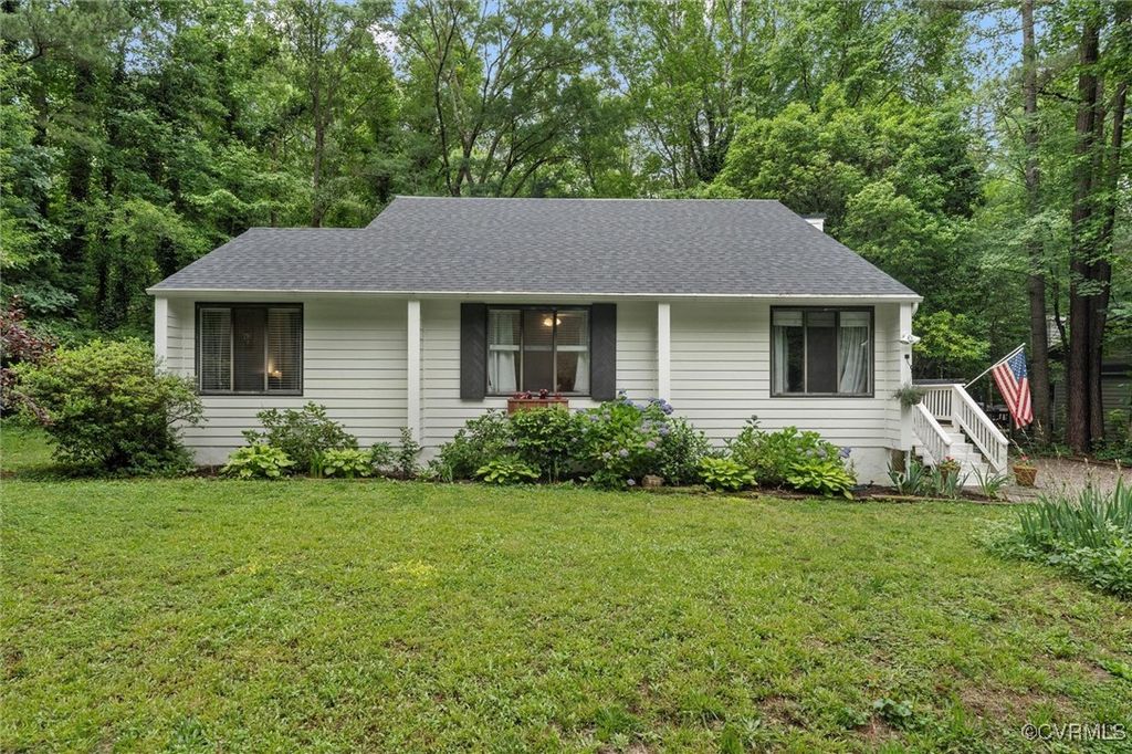 14101 Spreading Oak Ct, Chesterfield, VA 23112