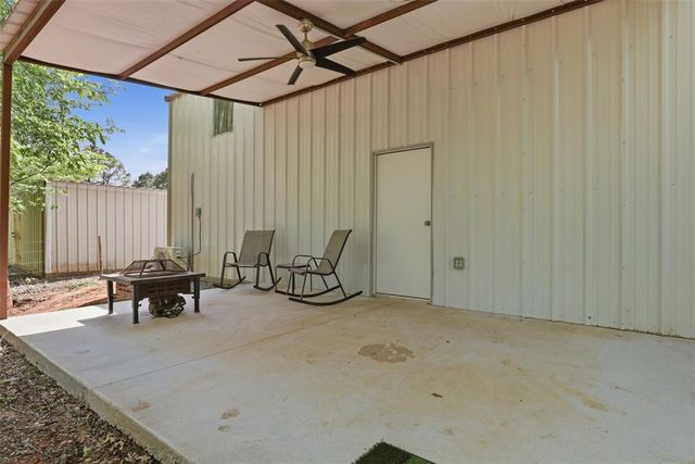 18648 Horse Avenue, Purcell, OK 73080