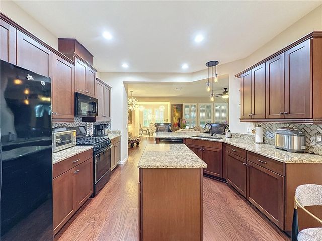 255 SILVER MAPLE ROAD, Groveland, FL 34736