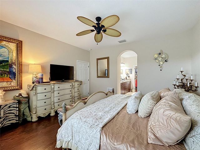 255 SILVER MAPLE ROAD, Groveland, FL 34736