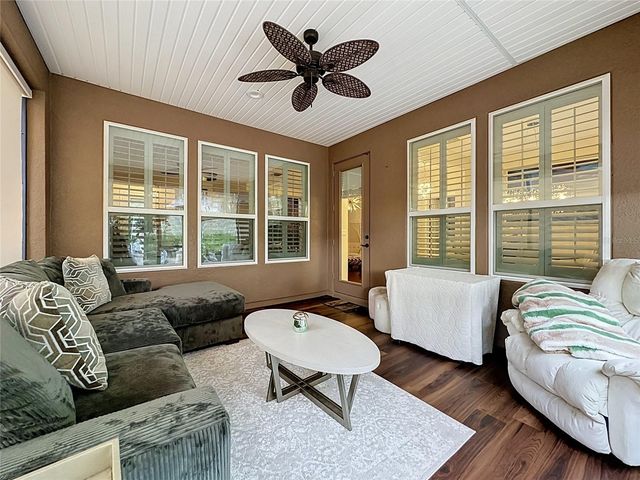 255 SILVER MAPLE ROAD, Groveland, FL 34736
