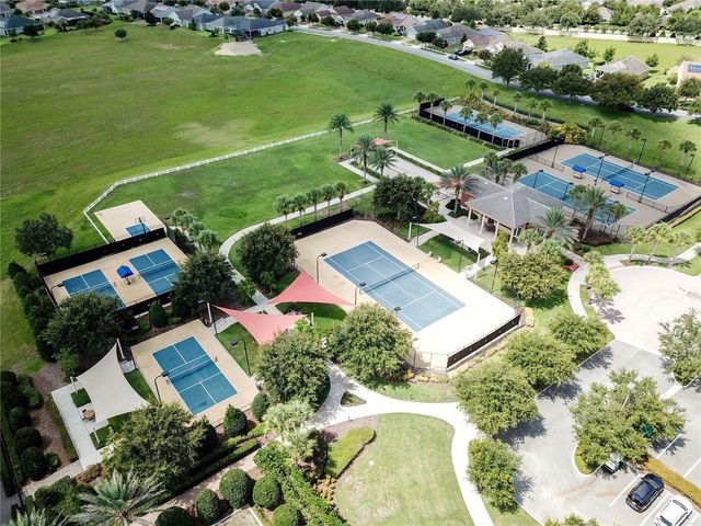 255 SILVER MAPLE ROAD, Groveland, FL 34736