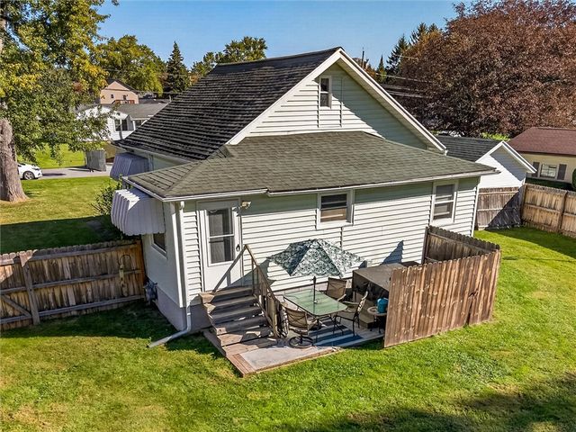 91 Midland Drive, Penfield, NY 14580