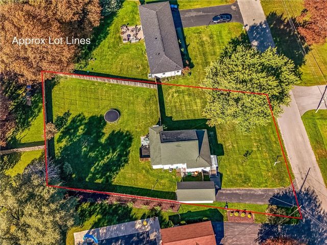 91 Midland Drive, Penfield, NY 14580