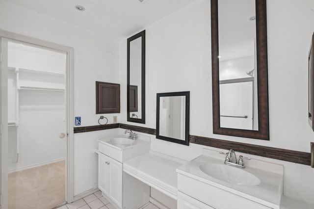 17860 Windflower Way 1704, Dallas, TX 75252