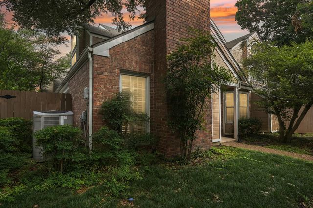 17860 Windflower Way 1704, Dallas, TX 75252