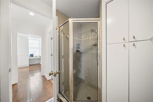 2840 Peachtree Road NW 502, Atlanta, GA 30305