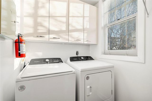 2840 Peachtree Road NW 502, Atlanta, GA 30305
