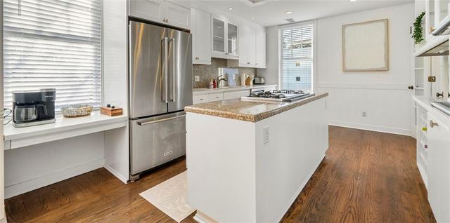 2840 Peachtree Road NW 502, Atlanta, GA 30305