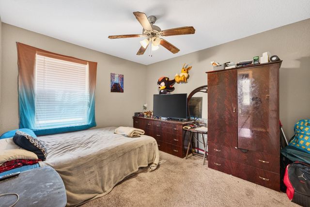 5214 S Acres Drive, Houston, TX 77048