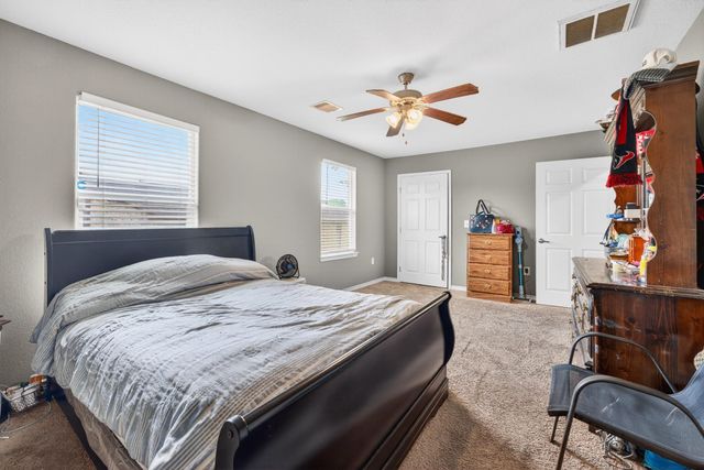 5214 S Acres Drive, Houston, TX 77048
