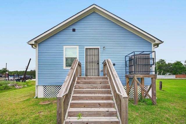 5214 S Acres Drive, Houston, TX 77048