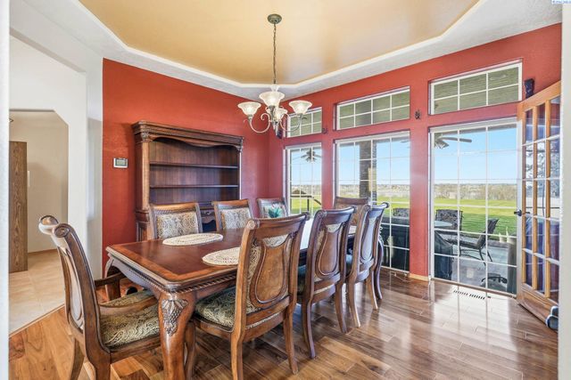 5016 W Yellowstone Ave, Kennewick, WA 99336