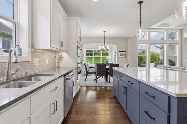 5495 Alvarado Lane N, Plymouth, MN 55446
