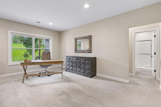 5495 Alvarado Lane N, Plymouth, MN 55446
