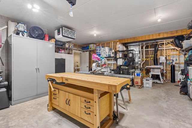 5495 Alvarado Lane N, Plymouth, MN 55446