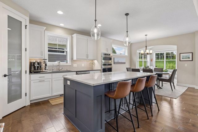 5495 Alvarado Lane N, Plymouth, MN 55446