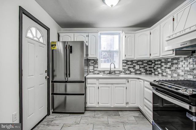 2533 S MILDRED ST, Philadelphia, PA 19148
