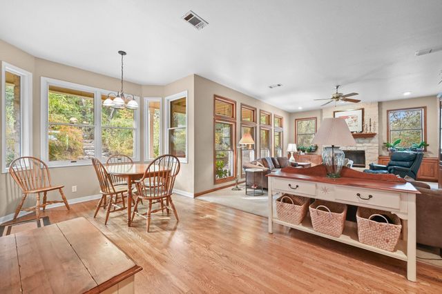 2 Rock Way CV, Austin, TX 78746