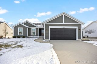 5436 Camfield Drive, Allendale Twp, MI 49401