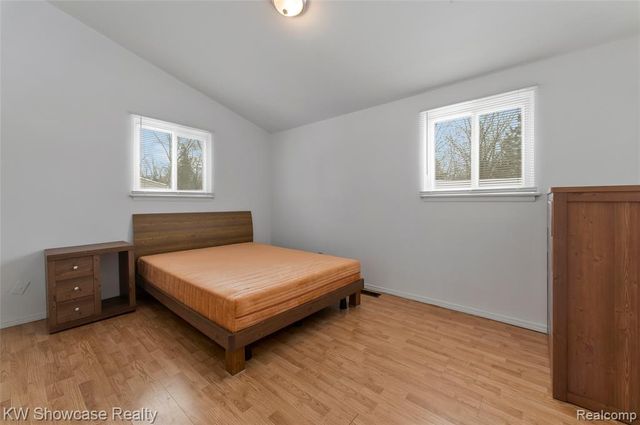 30815 Everett Street, Southfield, MI 48076