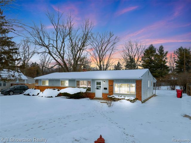 30815 Everett Street, Southfield, MI 48076