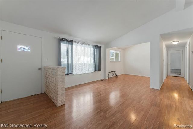 30815 Everett Street, Southfield, MI 48076