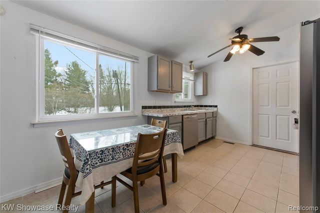 30815 Everett Street, Southfield, MI 48076