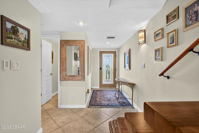 744 Marina Point Drive, Daytona Beach, FL 32114