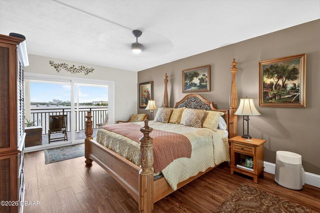 744 Marina Point Drive, Daytona Beach, FL 32114