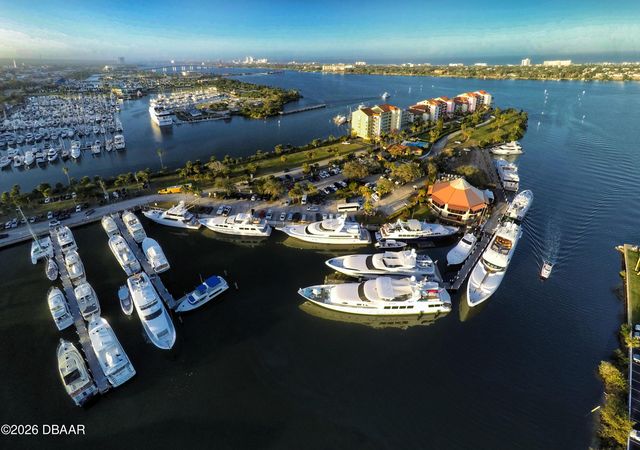 744 Marina Point Drive, Daytona Beach, FL 32114