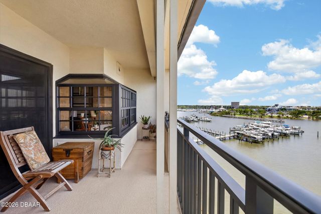 744 Marina Point Drive, Daytona Beach, FL 32114