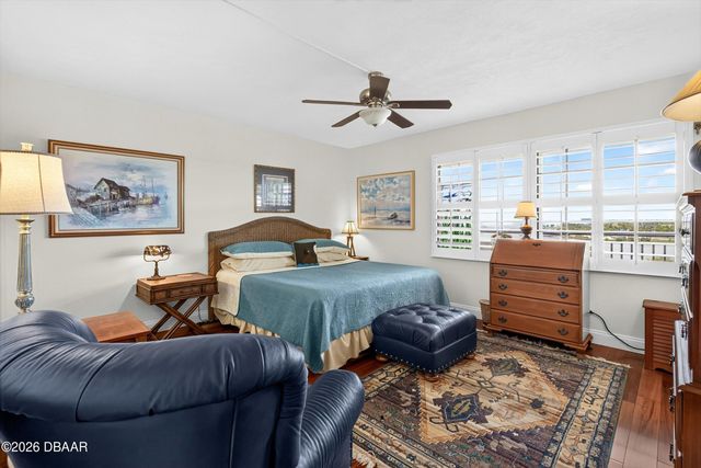 744 Marina Point Drive, Daytona Beach, FL 32114