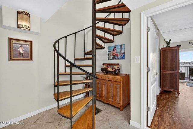 744 Marina Point Drive, Daytona Beach, FL 32114