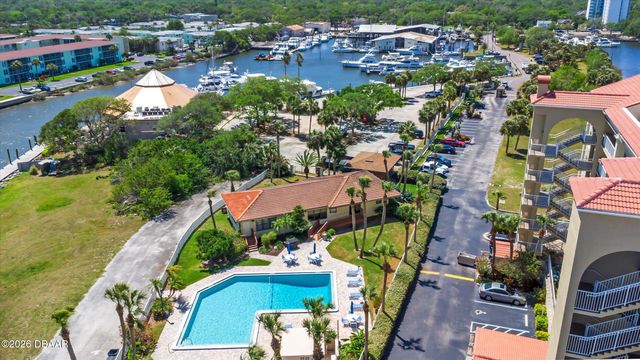 744 Marina Point Drive, Daytona Beach, FL 32114