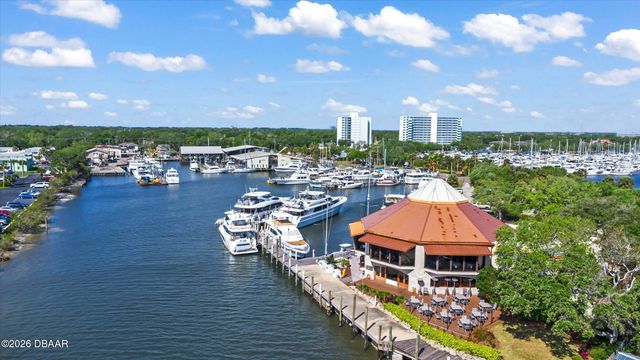 744 Marina Point Drive, Daytona Beach, FL 32114