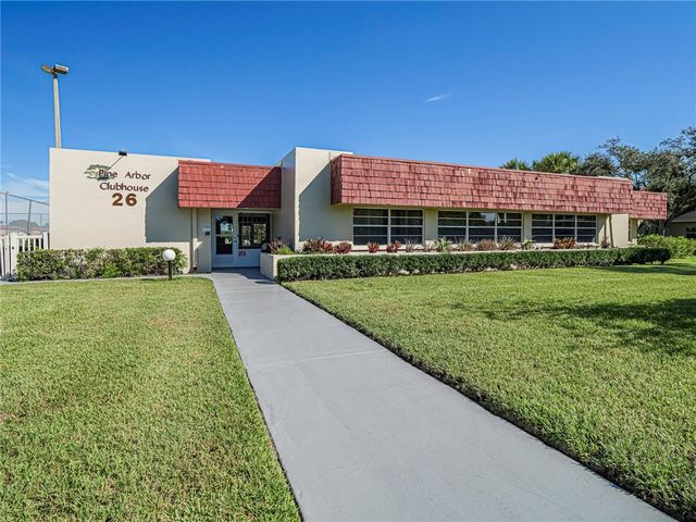 6 Vista Palm Lane 202, Vero Beach, FL 32962