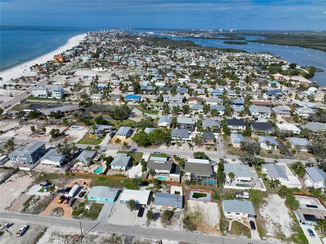 161 Hibiscus Drive, Fort Myers, FL 33931