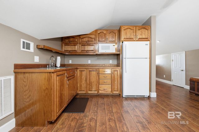 15025 Bellingrath Road, Coden, AL 36523