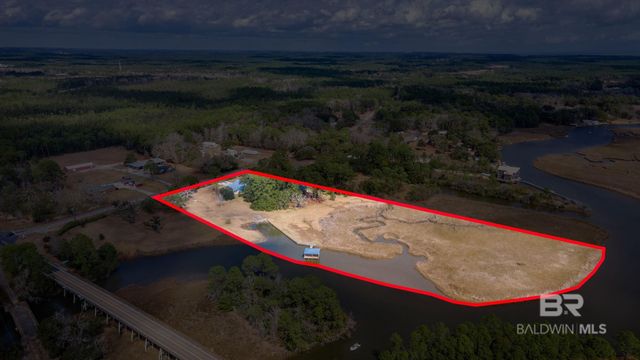 15025 Bellingrath Road, Coden, AL 36523