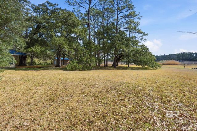 15025 Bellingrath Road, Coden, AL 36523