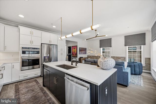 610 LEIGH WAY, Oxon Hill, MD 20745